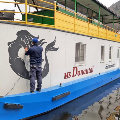 Schiffbeklebung Mc Donautal